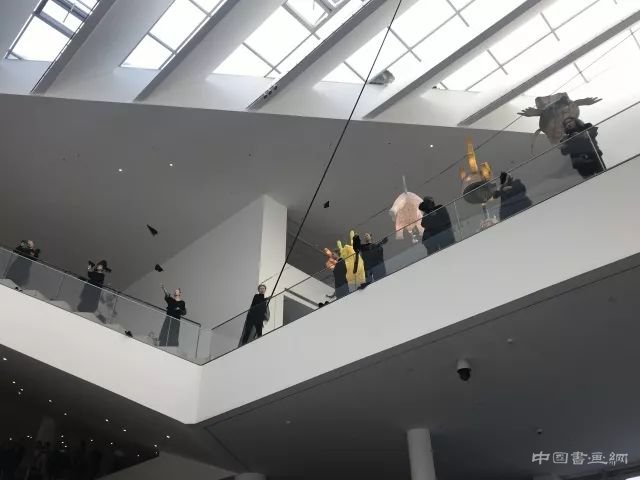邱志杰：追忆者的共同体