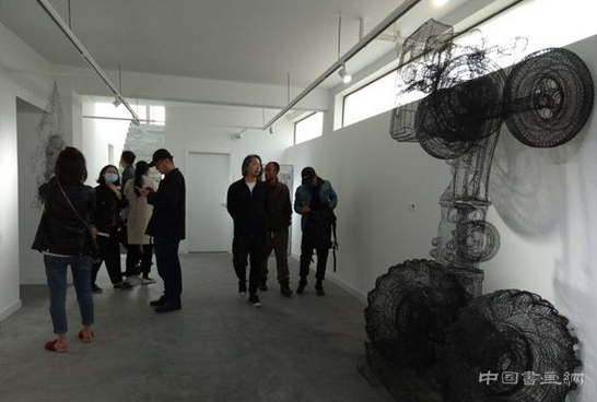 何多苓和他的何多苓美术馆:从“空”中诞生