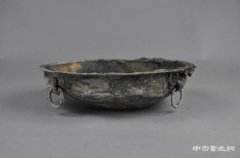 四川发现春秋墓葬群 出土600余件保存完整的青铜器