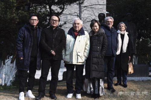 中国艺术教育的“霾”伏圈