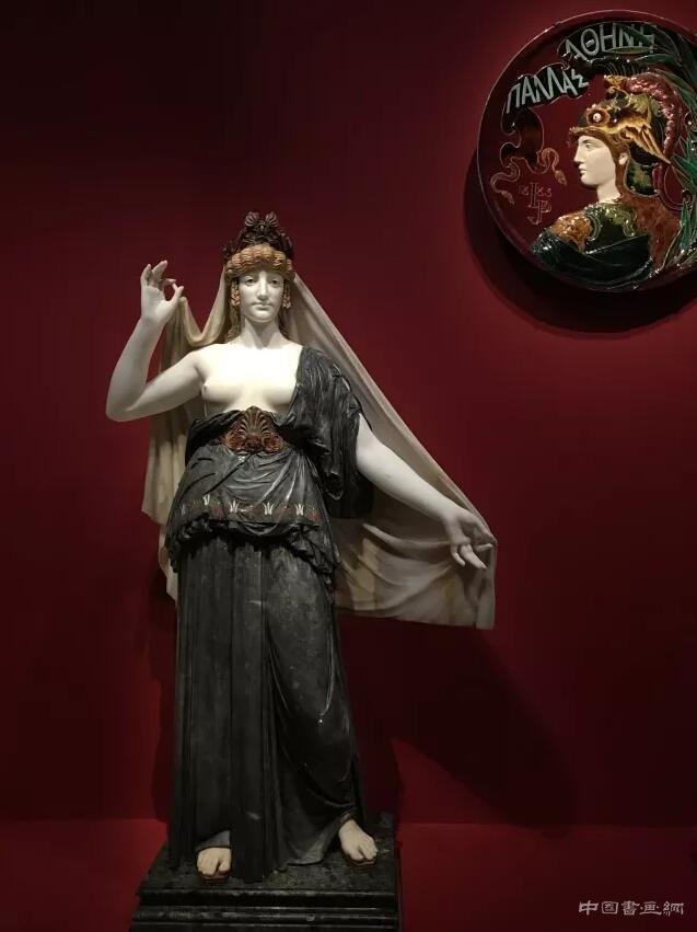 奥赛博物馆里的彩色雕塑