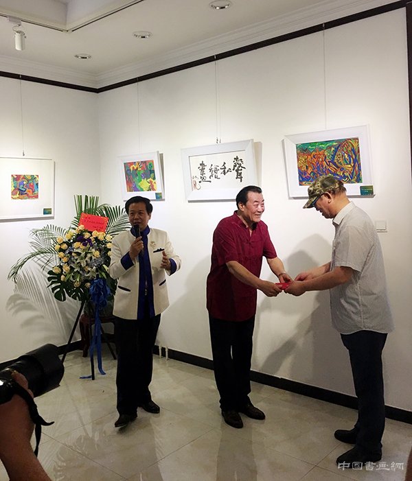 吴声和绘画展在京开幕