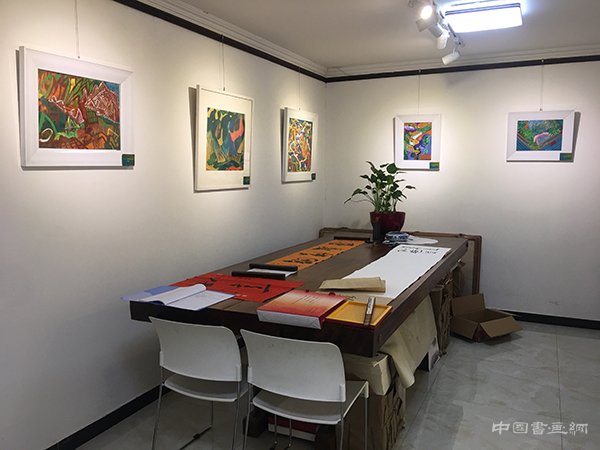 吴声和绘画展在京开幕