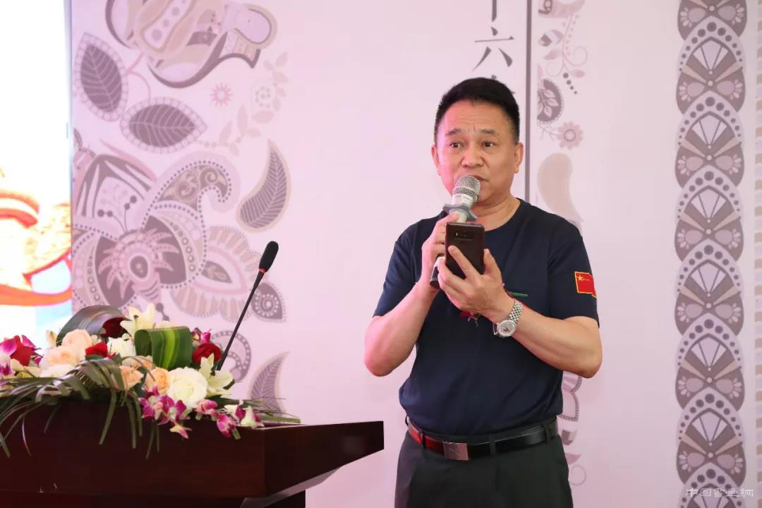 时光无言，信仰有声；壮士未老，宝刀犹锋