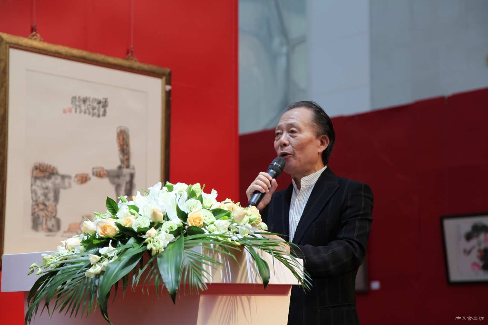 艺术·让奥林匹克更美——奥美大会十年回顾展亮相水立方