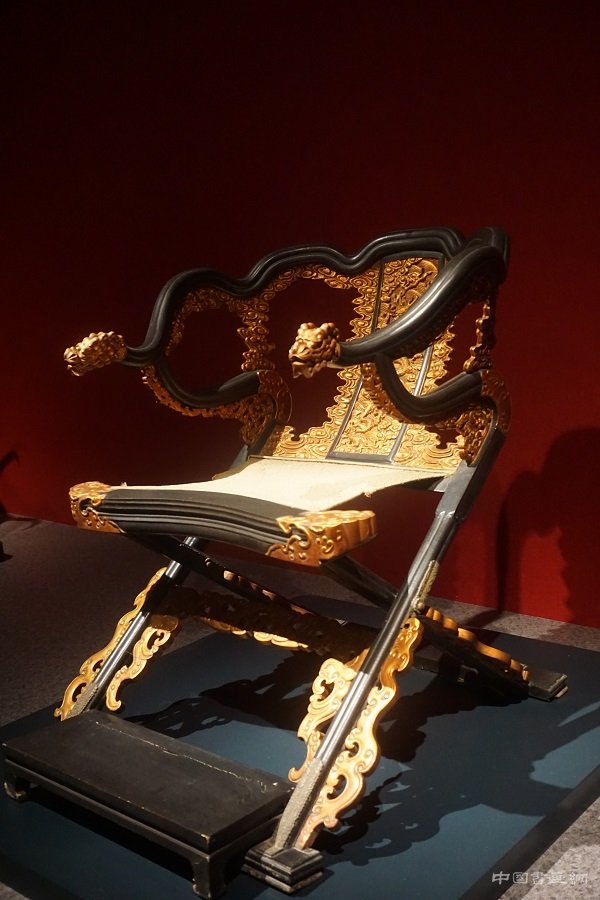 故宫新开家具馆 展出清代家具300余件