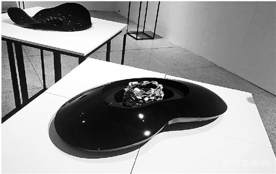 国际级的陶艺和漆木展 在中国美院同时开场