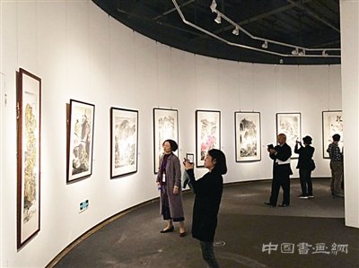 “画说西湖” 艺术展现丝路情谊