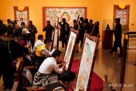 中国美术馆展出五大流派精品唐卡60余幅