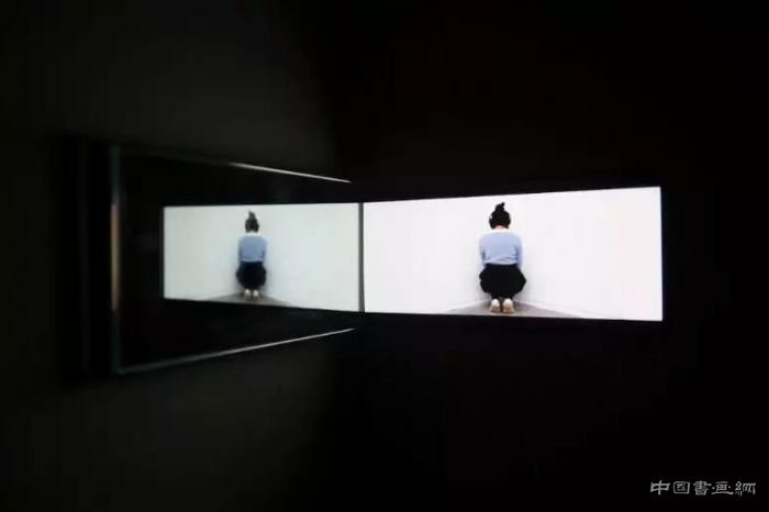 上海双年展的“禹步”之意