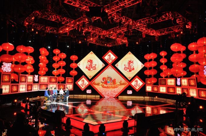 从两个“万亿级”看中国消费新变化