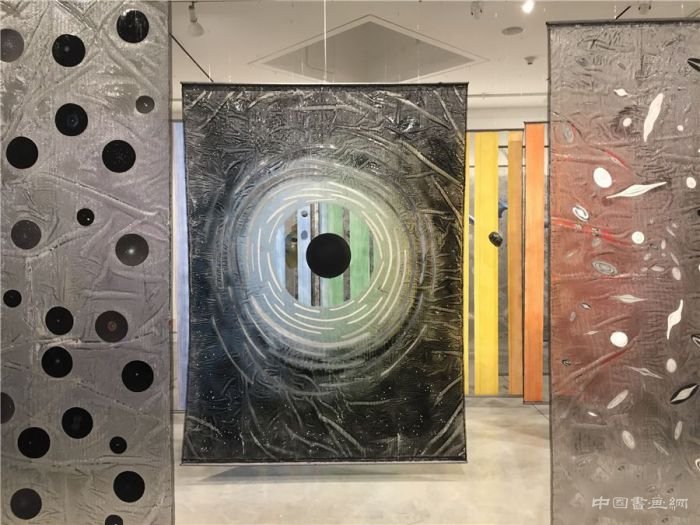 橘郡海岸学院中的艺术与太空