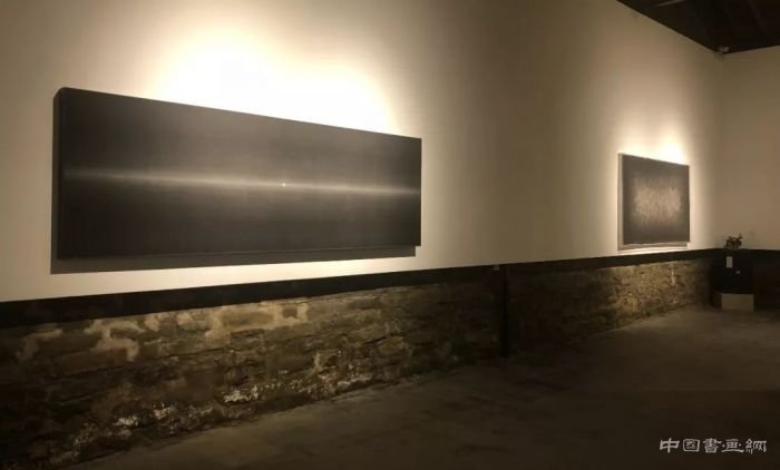墨隐色 墨化艺术第一回 从“白立方”到“老粮仓”