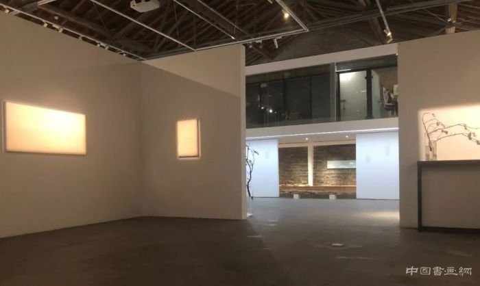 墨隐色 墨化艺术第一回 从“白立方”到“老粮仓”