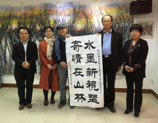 著名国画家侯昌文画展在京开幕