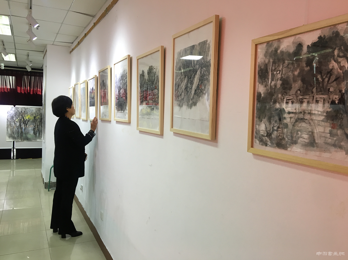 著名国画家侯昌文画展在京开幕