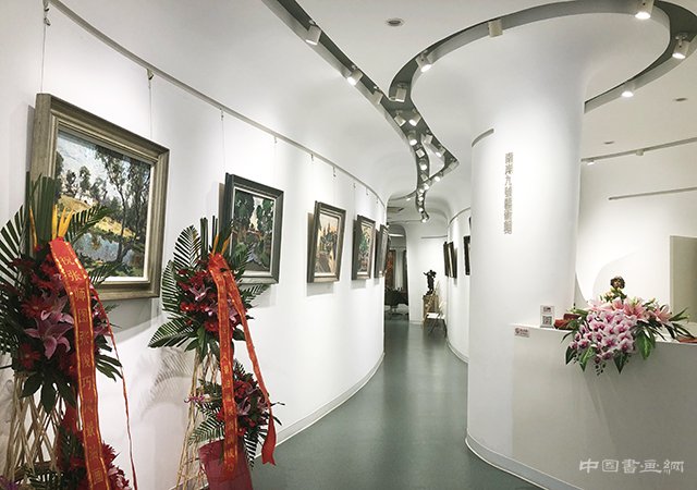 《艺道同源--2019风景油画交流展》在南岸九号艺术馆隆重开幕！