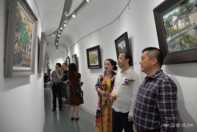 《艺道同源--2019风景油画交流展》在南岸九号艺术馆隆重开幕！