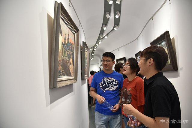 《艺道同源--2019风景油画交流展》在南岸九号艺术馆隆重开幕！