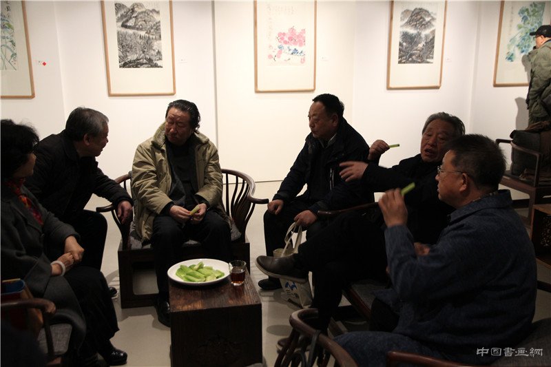 儒雅的艺术一家——“曾来德、李琼珍、曾珍迎春书画展”在朗禾空间开幕