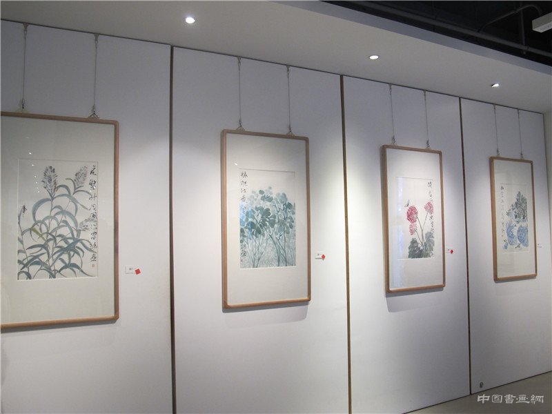 儒雅的艺术一家——“曾来德、李琼珍、曾珍迎春书画展”在朗禾空间开幕