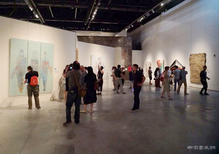 第十三届全国美展综合材料绘画作品展在宁波开幕