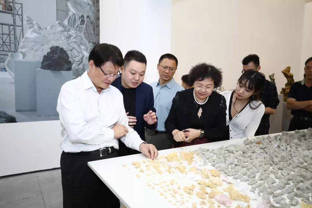 隋建国艺术生涯最大规模个展开幕