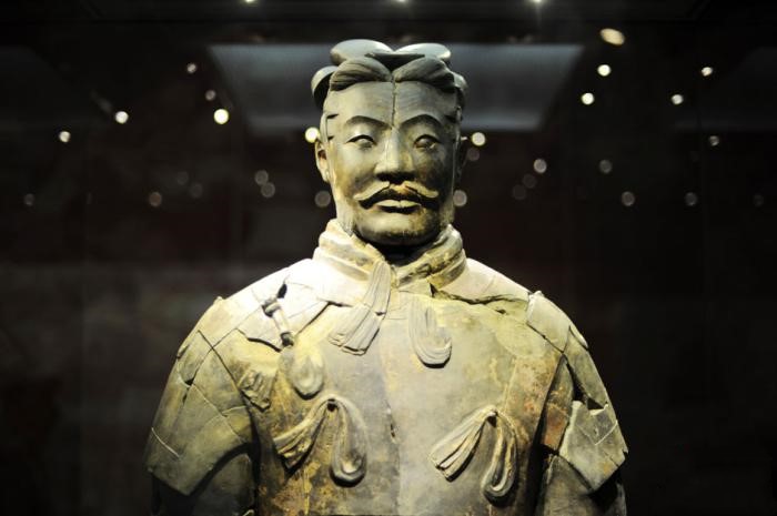 秦始皇陵发现新型兵马俑的意义