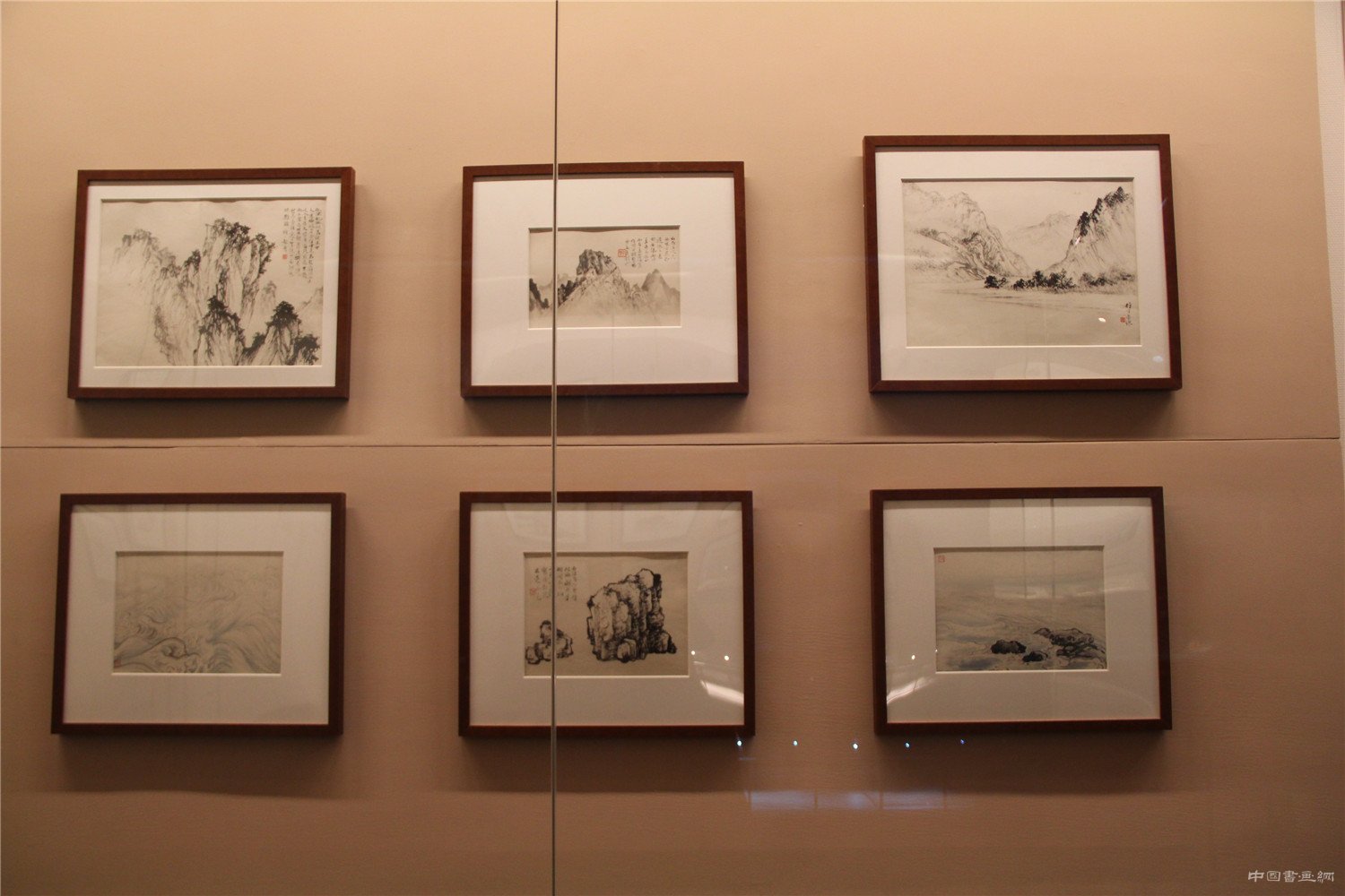  北京画院美术馆展出黎雄才百余件画作