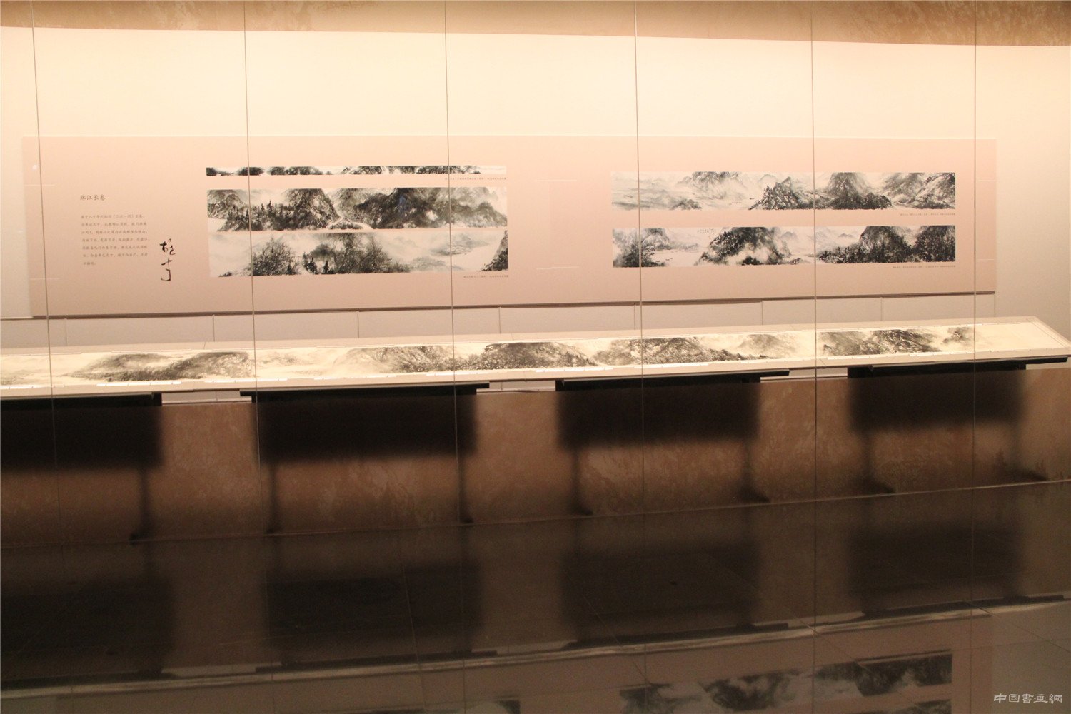  北京画院美术馆展出黎雄才百余件画作