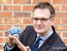 <b>中国青花碗在英拍卖 预计金额达3万英镑</b>