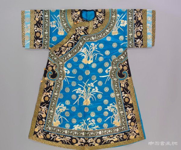 “金盏银台”与文物:古画、盆景、服饰中的水仙