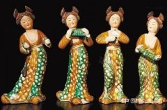 <b>古代没有七彩霓裳？从古代服饰了解颜料和染料</b>