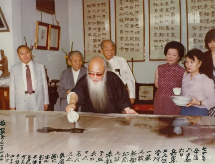  佳士得将呈献张大千晚年泼彩巨作《东湖瑞翠》