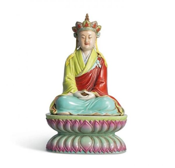 张大千手绘丝质裙装首现巴黎佳士得