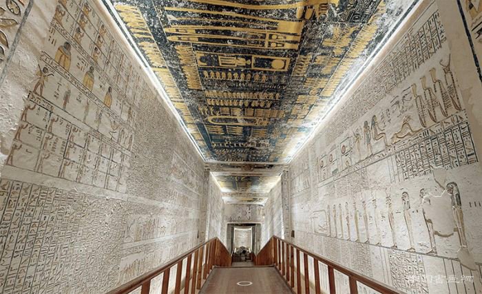 埃及政府推出“法老墓虚拟游览” 古老壁画尽收眼底