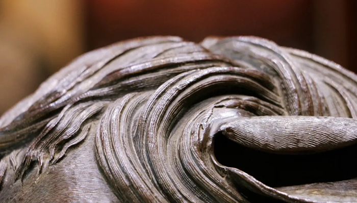  海外漂泊160年马首铜像回归圆明园于正觉寺展出