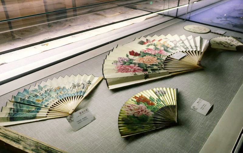 <b>墨彩生辉：王雍天先生国画作品展在天津美术馆启幕</b>
