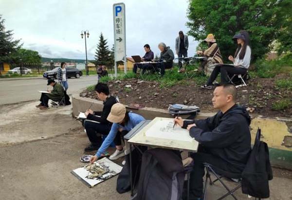 艺术让乡村更美：阿尓山写生与创作作品展今日开幕