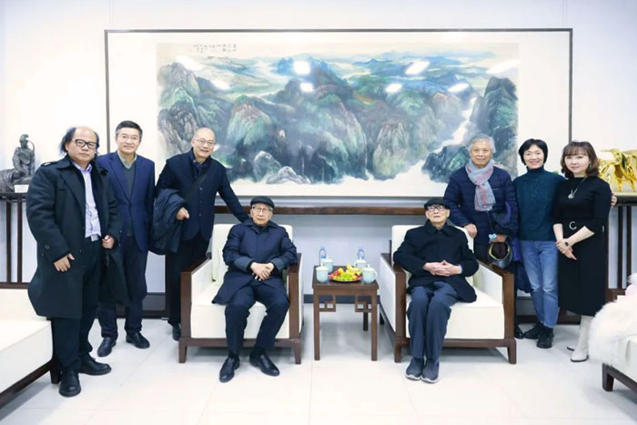 全球化视野中的油画与水墨展亮相中国国家画院