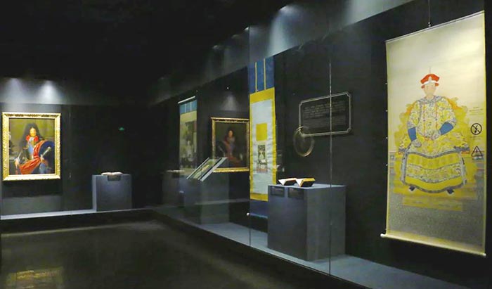 紫禁城“牵手”凡尔赛宫 200件文物再现17、18世纪中法交往盛况