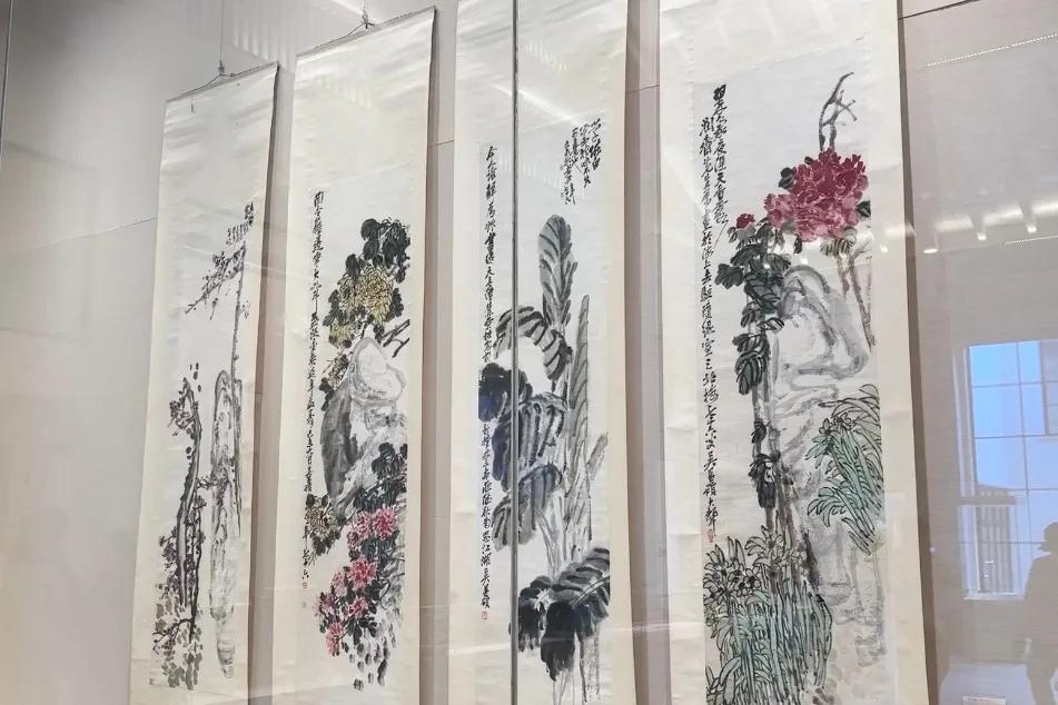 吴昌硕潘天寿多件精品亮相宁海县童衍方艺术馆